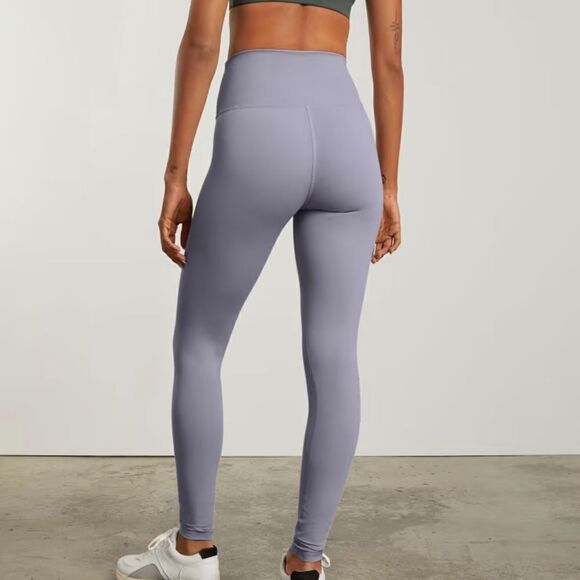 Everlane The Perform 24/7 Legging Size M lavender - Picture 2 of 8